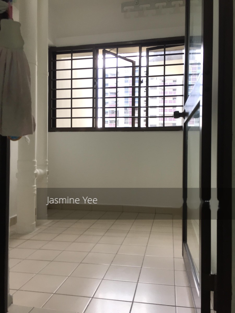 Blk 298B Compassvale Street (Sengkang), HDB Executive #123247102